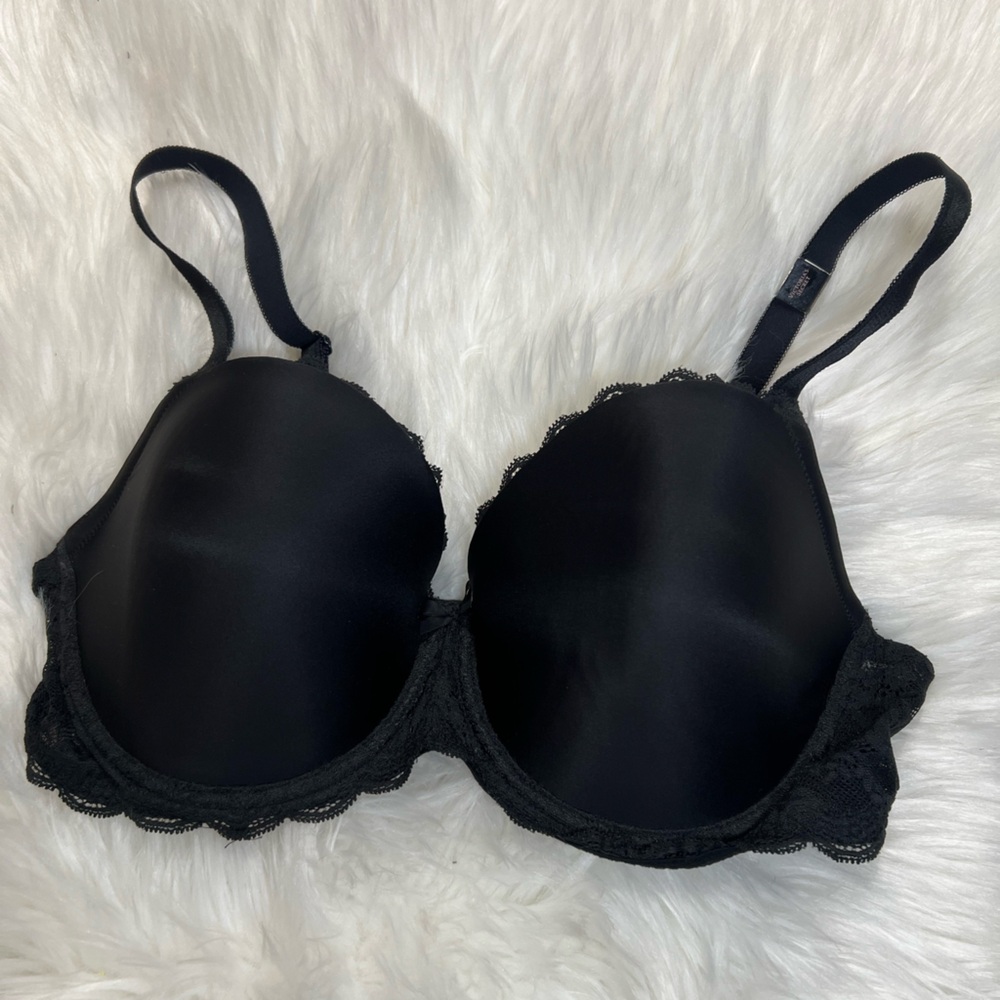 Victoria's Secret Black Lace Bra